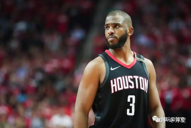 “领帆而上”  2026上海帆船公开赛开幕